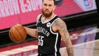 Hết hợp đồng với CLB bóng rổ Brooklyn Nets tại NBA, Mike James trở lại EuroLeague 